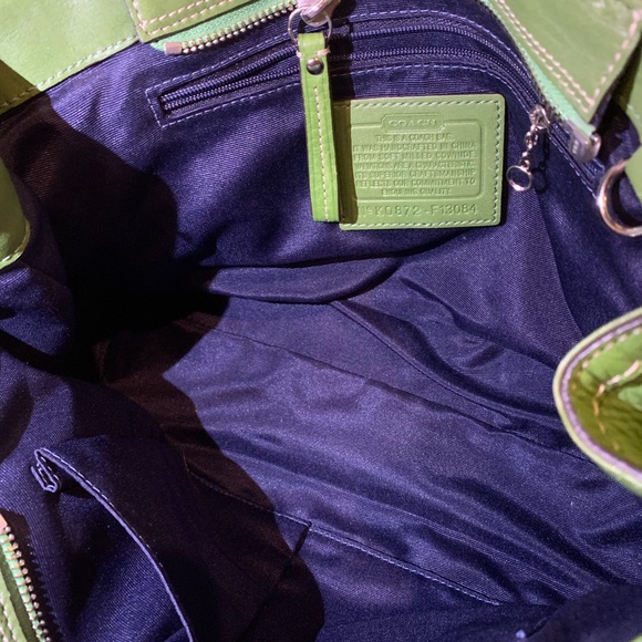 Coach purse - Picture 4 of 5